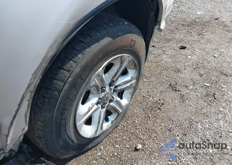 2011 Chevrolet Traverse Ls из США, поврежденный, VIN 1GNKRFED8BJ387060